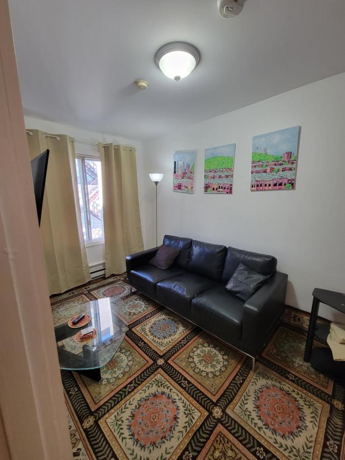 Small Condo In Montreal -Fast Wifi Екстер'єр фото